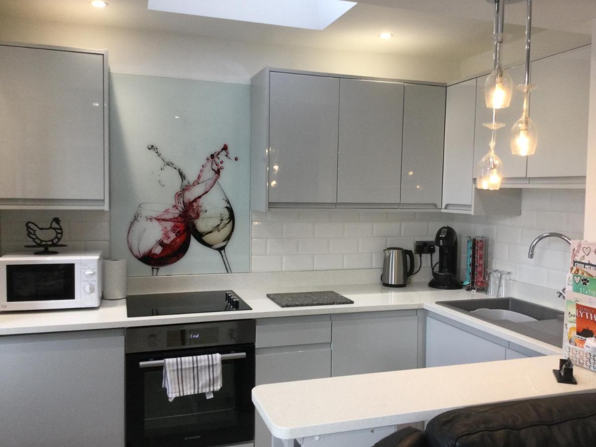 Leafy Lytham Lovely Ground Floor 1 Bedroom With Private Garden In Lytham Dog Friendly Апартаменты Литам-Сент-Эннс