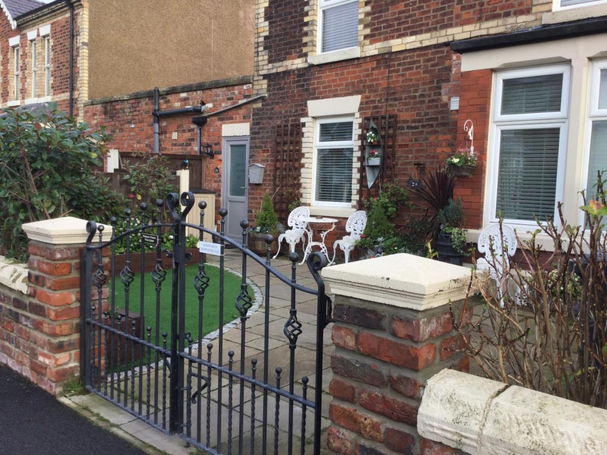 Leafy Lytham Lovely Ground Floor 1 Bedroom With Private Garden In Lytham Dog Friendly Апартаменты *