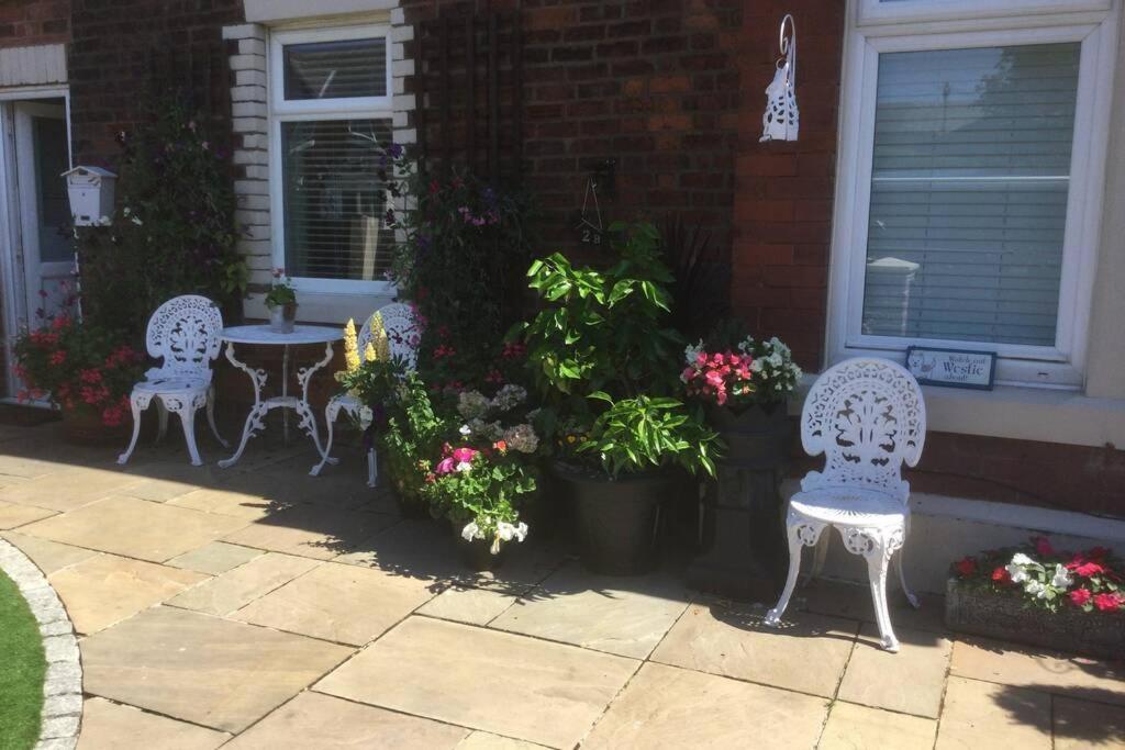 Apartamento Leafy Lytham Lovely Ground Floor 1 Bedroom With Private Garden In Lytham Dog Friendly *
